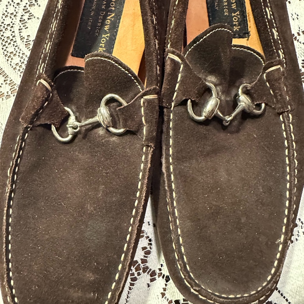 Men’s 10 suede loafers